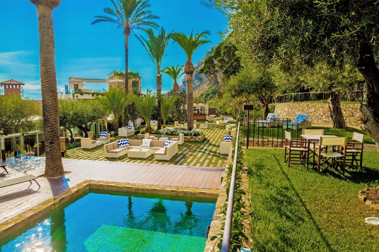Ngonia Bay Boutique Hotel Милацо Екстериор снимка